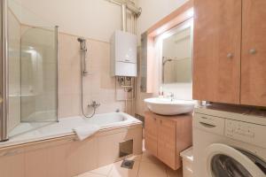 Apartments with WiFi Zagreb - 15509 