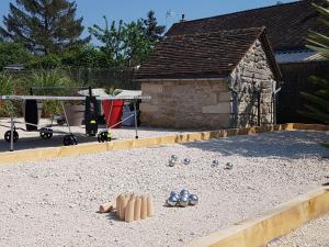 Maisons d'hotes Gite 2 a 8 PERSONNES avec piscine jacuzzi proche chateaux de la Loire : photos des chambres