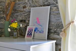 Finest Retreats - Luxury Converted Chapel with Hot Tub & Games Room