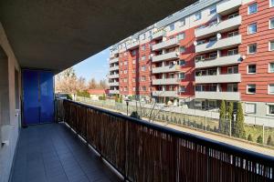 Apartament Spiżowa z Balkonem Wrocław by Noclegi Renters