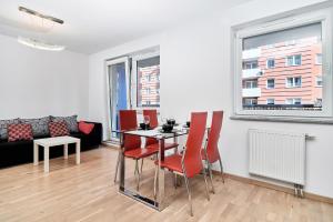 Apartament Spiżowa z Balkonem Wrocław by Renters