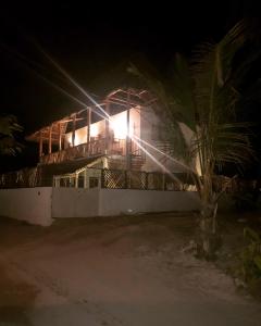 BONDENI BEACH HOUSE