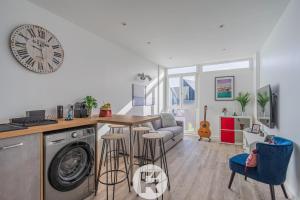 Appartements R'Apparts T2 Le Belledonne View : photos des chambres