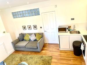 EMMANUEL HOUSE - Beautiful 1-Bedroom Apt In Central Cambridge - Historical Building