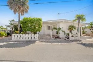 Paradise View House - Palm Island