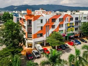 1 Orange Hotel Sungai Buloh - 万挠