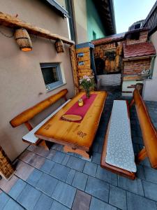 GARTNAR HOME -Hiška s pridihom domačnosti in pogledom na hribe.