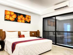Phòng Deluxe Giường Đôi có Bồn tắm (Deluxe Double Room with Bathtub)