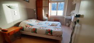 Hotels Residence SoAnSa du Gerardmer - Col de la Schlucht : Chambre Double - Vue sur Jardin