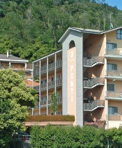 One-Bedroom Apartment (4 Adults)