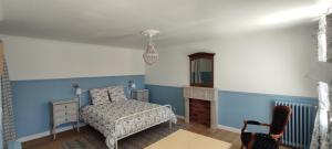 B&B / Chambres d'hotes Ty Madelez Chambres d'hotes et Gites : Chambre Double Deluxe (2 Adultes + 1 Enfant)