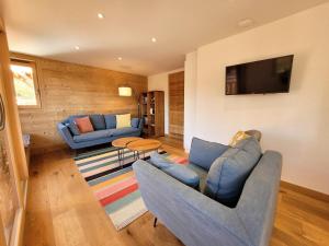 Appartement lumineux et spacieux avec 2 terrasses, proche des pistes et commerces aux Gets - FR-1-598-94