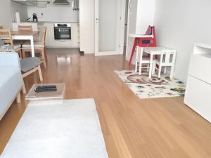 Izzy - 5 min walk from the main square