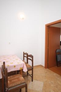 Apartments with parking space Novalja, Pag - 6524