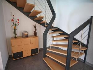 Maisons de vacances Gite Haillainville, 4 pieces, 5 personnes - FR-1-589-409 : photos des chambres