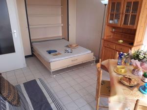 Studio 2 personnes avec piscine à Fréjus - FR-1-226A-150