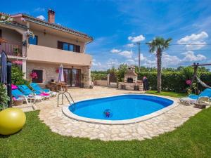 Family friendly house with a swimming pool Radetici, Central Istria - Sredisnja Istra - 17183