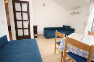 Apartments by the sea Vodice - 4198