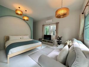 Warm White Hua Hin House