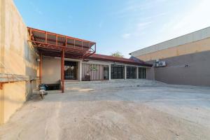 RedDoorz at Travelers Inn Bajada Davao