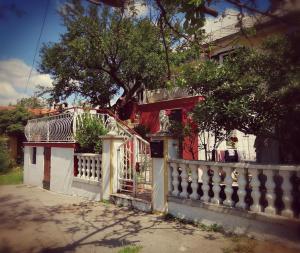 Apartments with a parking space Skrljevo, Rijeka - 17116 