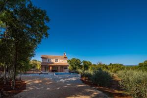 Luxury villa with a swimming pool Risika, Krk - 17410