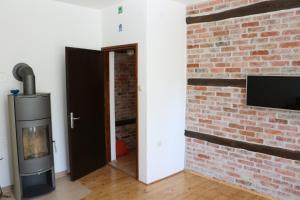 Family friendly house with a parking space Korenica, Plitvice - 17312