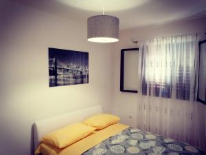 Apartments by the sea Razanj, Rogoznica - 17452