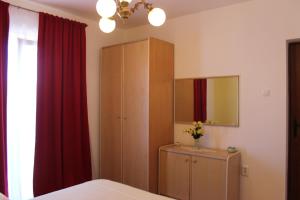 Apartments by the sea Zadar - Diklo, Zadar - 17199