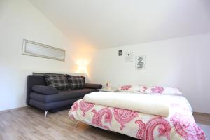 Apartments and rooms with parking space Donje Taboriste, Plitvice - 17486