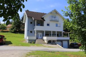 Apartments for families with children Slunj, Plitvice - 17416