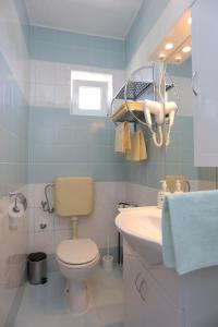 Rooms with a parking space Grabovac, Plitvice - 17419