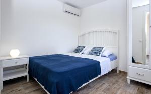 Holiday house with a parking space Pitve, Hvar - 17397