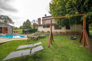 Family friendly house with a swimming pool Roc, Central Istria - Sredisnja Istra - 17446 