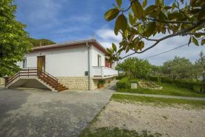 Double Room Kampor 17412a