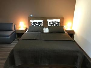 Rooms with a swimming pool Ostarski Stanovi, Plitvice - 17425