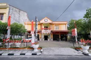 RedDoorz Plus @ Jalan FL Lumban Tobing Sibolga - Halangan