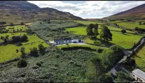 Mountain House Omeath near Carlingford - Jenkinstown Cross