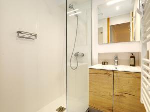 Appartements Charmant appartement renove avec acces direct aux pistes - FR-1-575-114 : photos des chambres