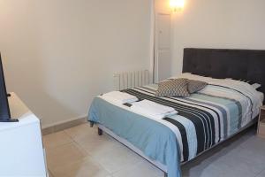 Appartements MajorBnB Confortable studio parking gratuit GENEVE C2 : photos des chambres