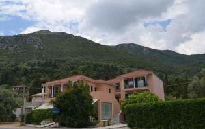 Odysseia Apartments