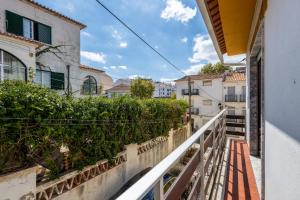 Carepa Suites -Nazaré, Steps from the Beach