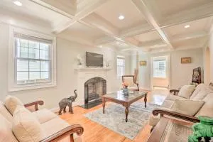6 Mi to Capitol Hill Spacious Family Home in DC - بيثيسدا