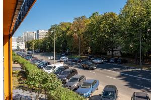 Batorego 220 - 450m stacja metra Pola Mokotowskie, 800m Biblioteka Narodowa - 20m piękny park Pola Mokotowskie - 800m do SGH - Wifi - Smart TV - Good Apartments