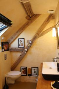 B&B / Chambres d'hotes LE PRESBYTERE : photos des chambres