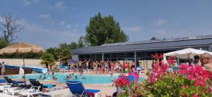 Campings Camping la Haie Penee **** : photos des chambres