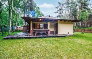 Amazing Home In Pobierowo With 2 Bedrooms And Wifi