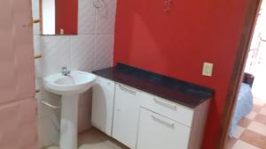 Hostel Canto da Praia São Sebastião - próximo ao enrocamento Caraguatatuba