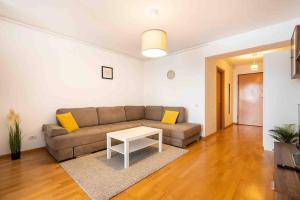 Perfect Studio with View and Undergound parking