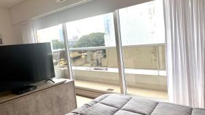 PALERMO HOLLYWOOD POINT